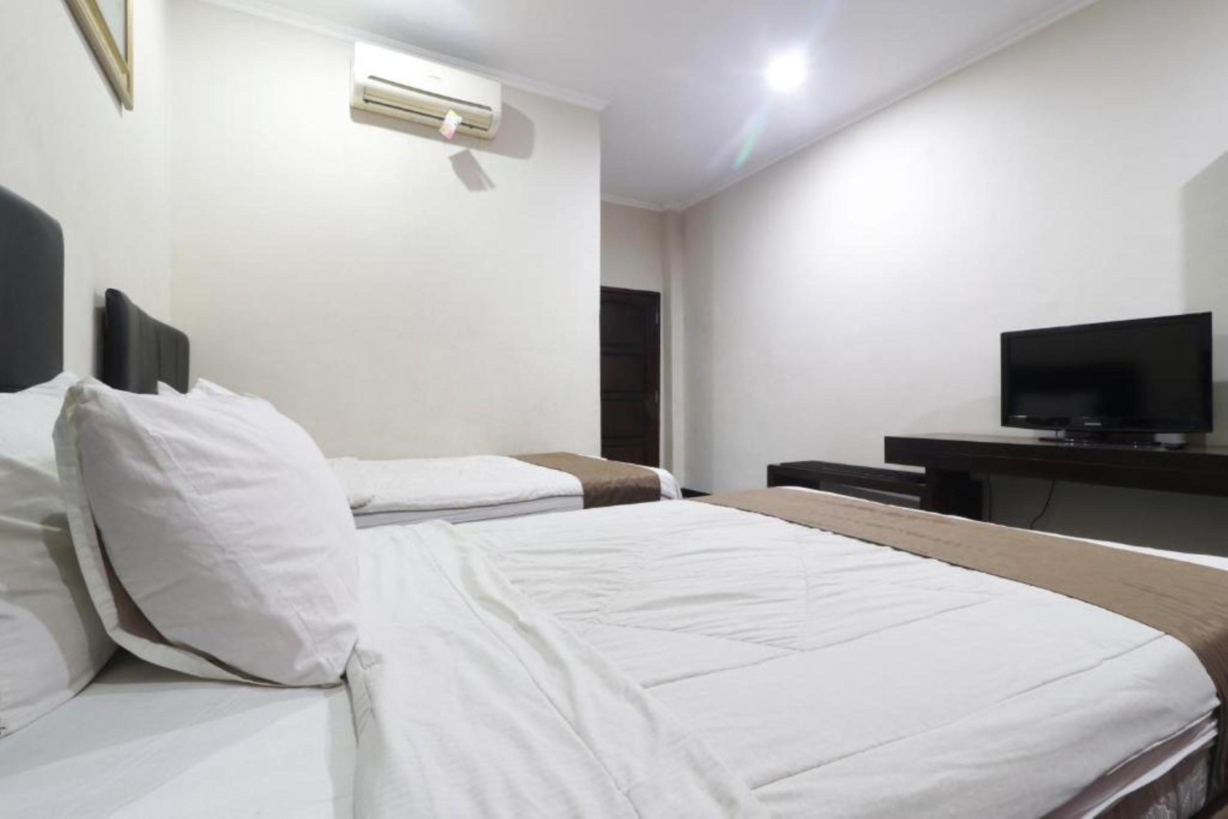 Hotel Antariksa Dupak Kültér fotó