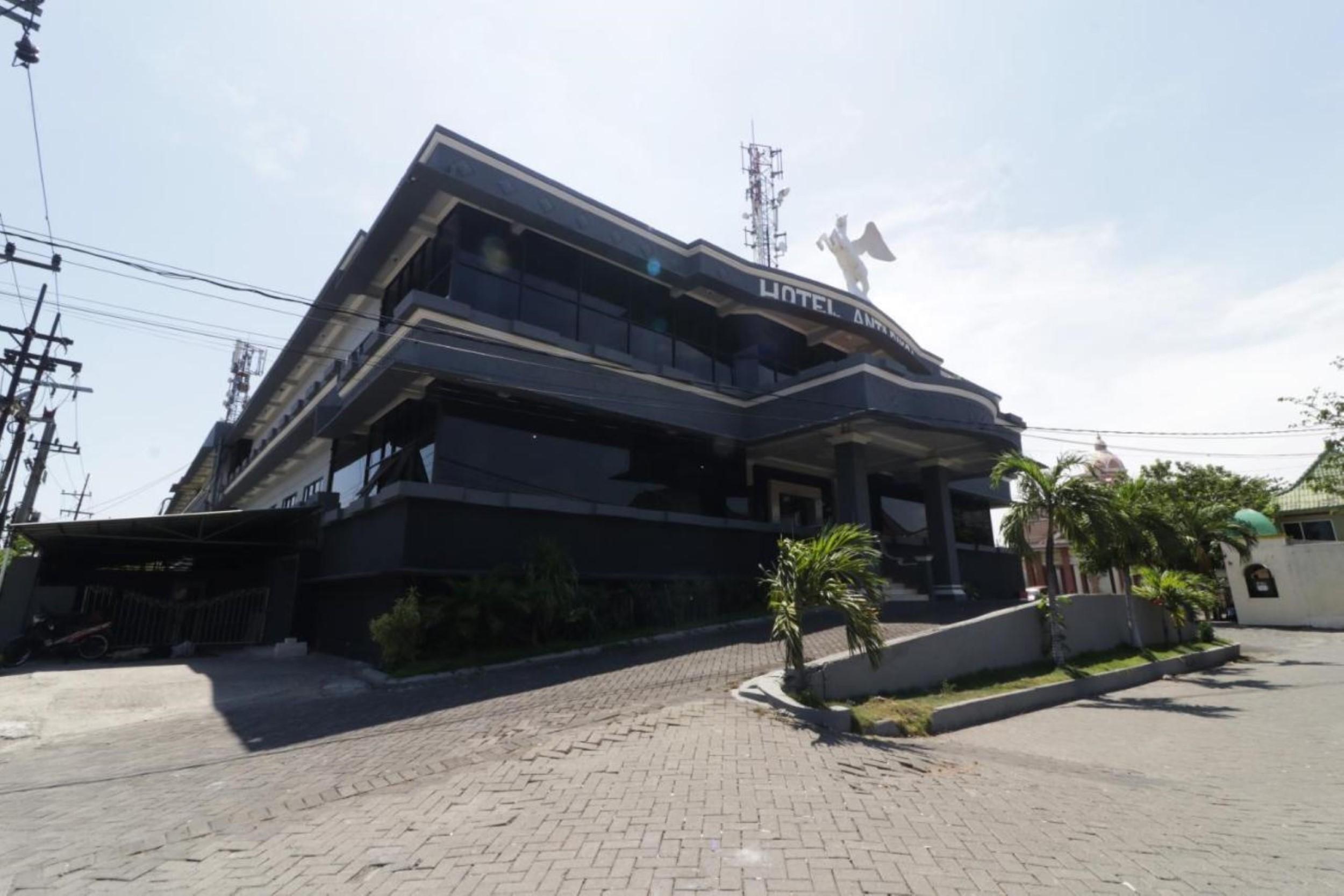 Hotel Antariksa Dupak Kültér fotó